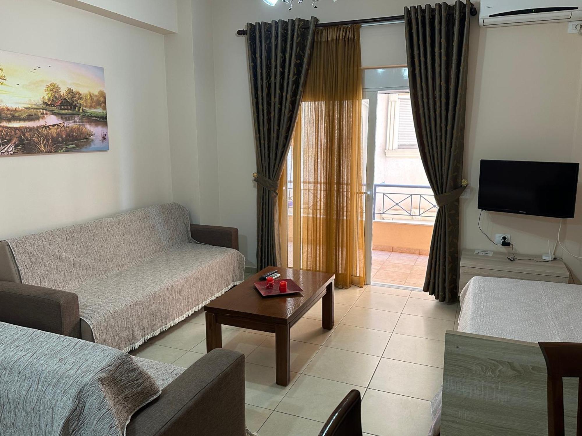 Apartament Galaxy Sarandë Esterno foto