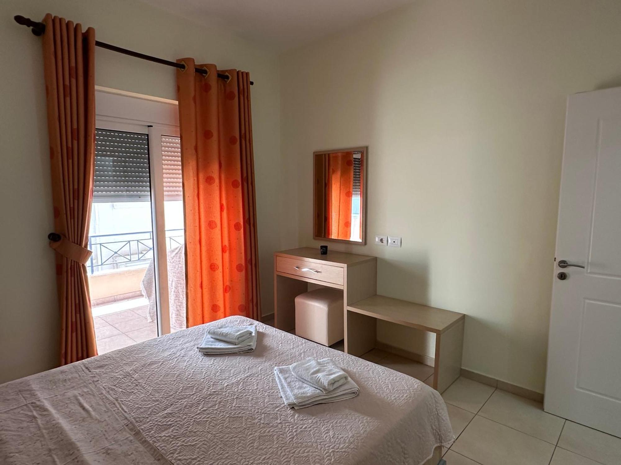 Apartament Galaxy Sarandë Esterno foto